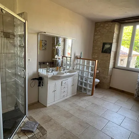 Chartreuse De Dane Bed and Breakfast *